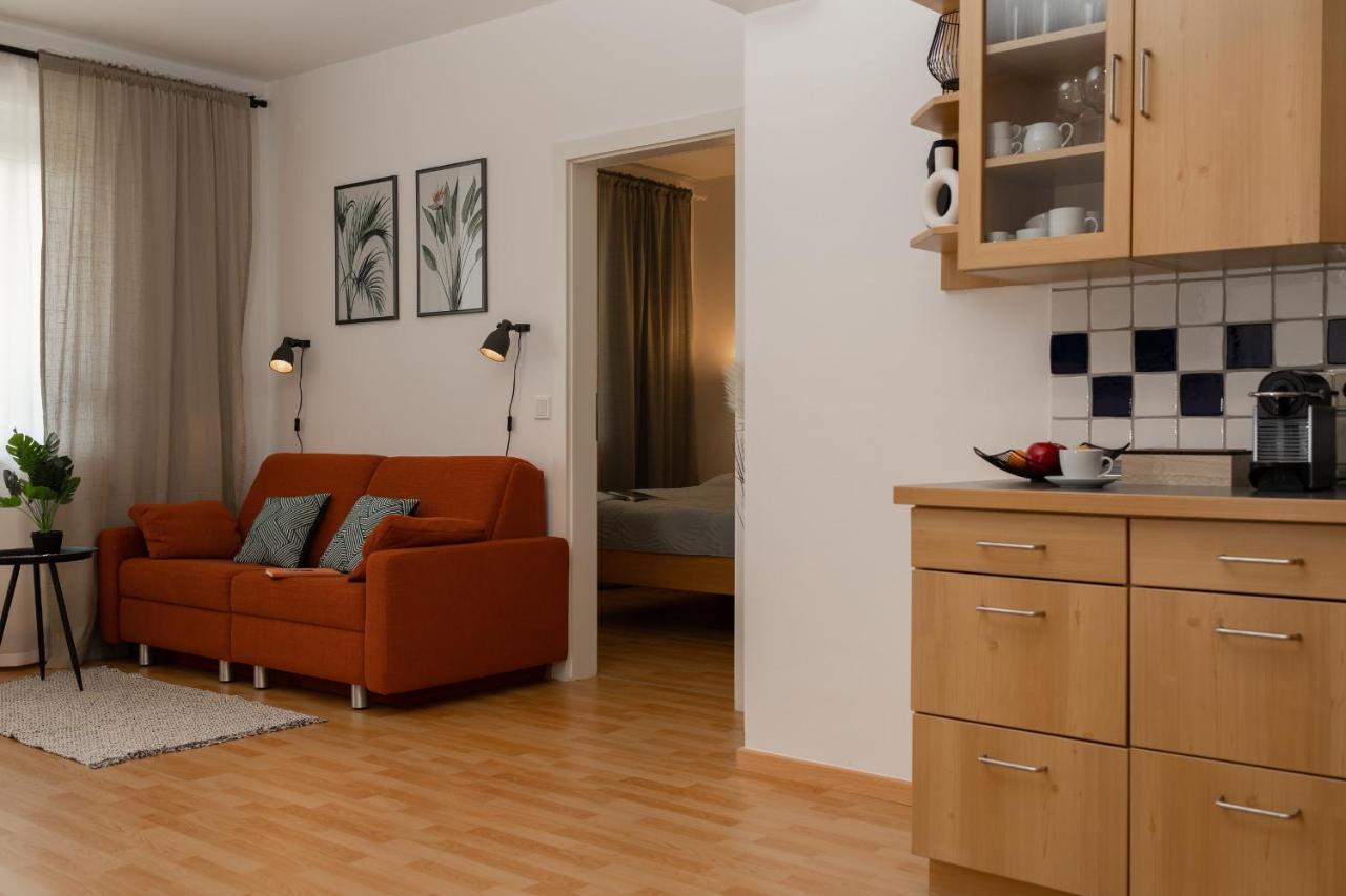 Fresh Apartment With Terrace + Free Parking Graz Luaran gambar